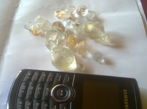 Rough Diamonds, Jewelry Type : Reb, blue