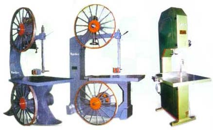 Vertical bandsaw machine
