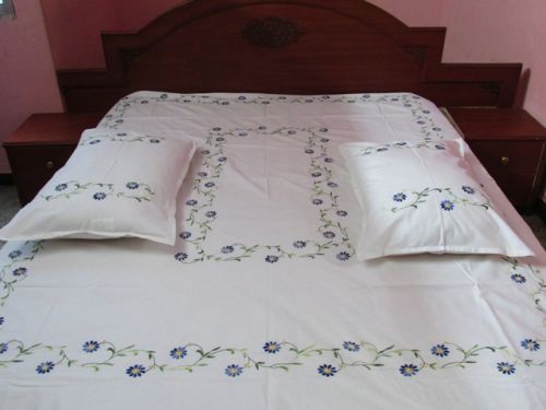 UNIQUE CRAFTS Bed Spreads