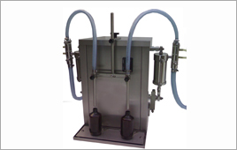 Semi Automatic Liquid Filling Machine, Packaging Type : Wooden Box