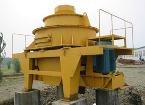 Sand making machine