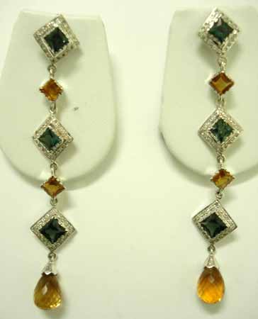 Diamond Earrings - De 06