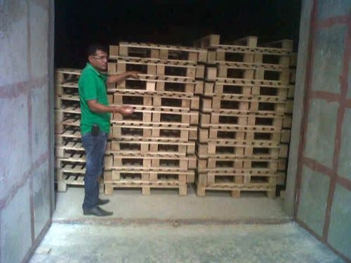 Fumigated Wooden Pallets