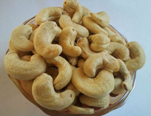 BOOM Cashew Nut Kernel W-180
