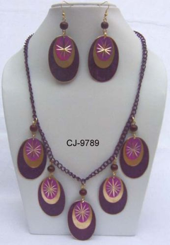 Wood Brass Necklace Set (CJ-9789), Gender : Women