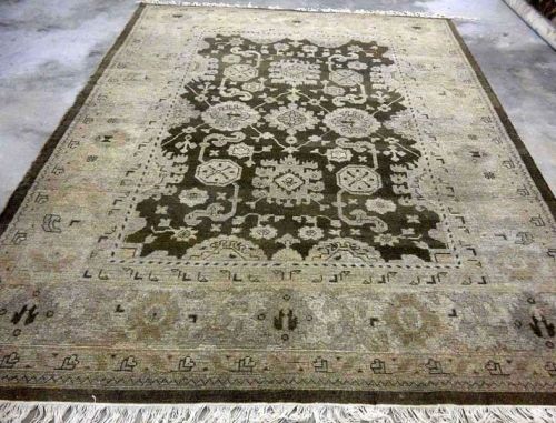 Oushak Carpet