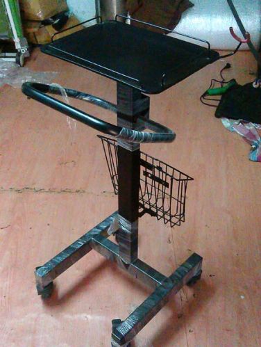 Metal Laptop Trolley, For Handling Heavy Weights, Style : Modern