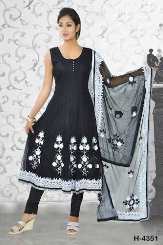 Ladies Designer Fancy Net Chudidar Duppta