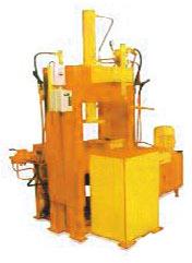 Metal Hydraulic Paver Block Making Machine, Packaging Type : Yellow