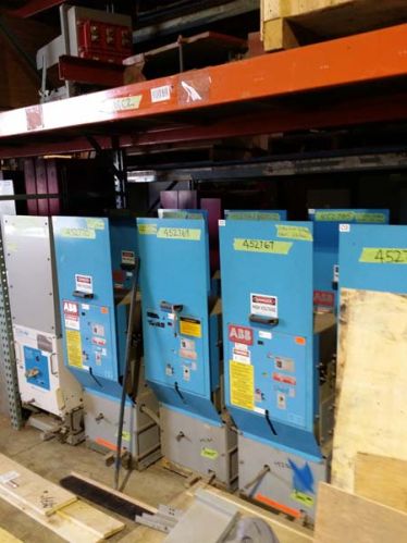 Vacuum Circuit Breakers