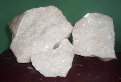 Dolomite Lumps, Packaging Size : 5kg