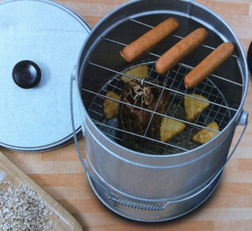 Portable Barrel Shape BBQ Smoker Box