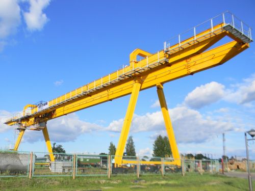 Gantry Crane, Material : Mild Steel