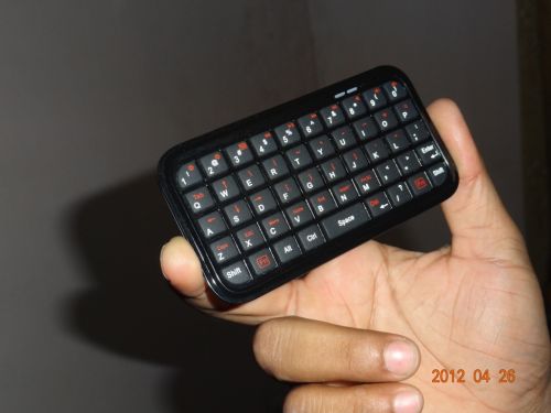 Mini Bluetooth Keyboard