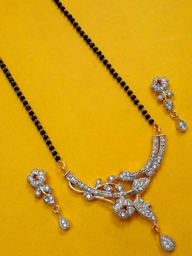 Polished Diamond Mangalsutra Set, Feature : Corrosion Proof, Fine Finishing, Good Quality, Perfect Shape