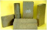 Powder Clay Acid Resistant Bricks, For Construction Use, Floor, Partition Walls, Color : Brown, Creamy