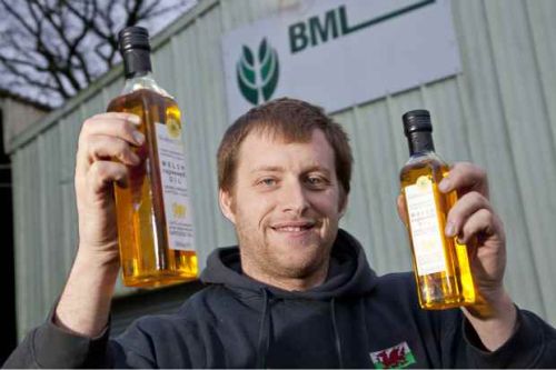 Quality Soybean Oil, Packaging Type : pale yellow