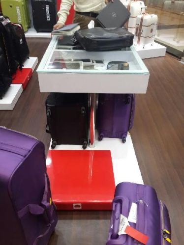 Bag Display Counters