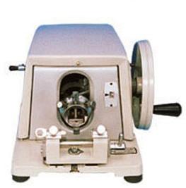 Laboratory Microtome