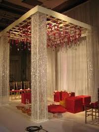 Transparent Crystal Wedding Mandap, Feature : Comfortable