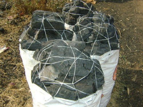 Hardwood charcoal, Moisture : 10%