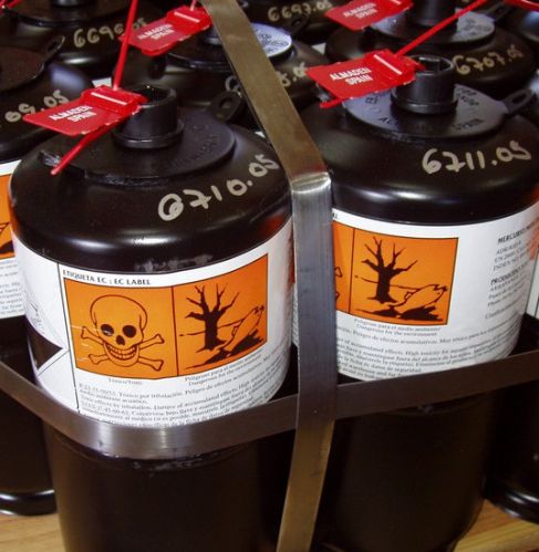 Liquid Mercury, Accuracy : 99%