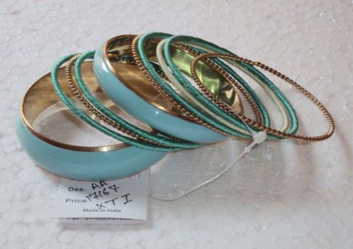 Fashion Bangle Set - 09