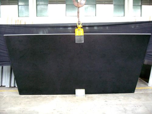 Polished Premium Black Granite Stone, Thickness : 10-20mm