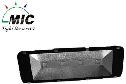 Mic 320w LED Floodlight With 85 To 265v AC Input Voltage