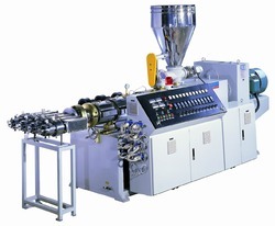 Plastic Extrusion Machine