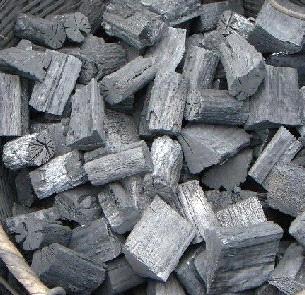 Wood charcoal, Moisture : 10%, 65 to 75