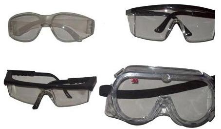 Rectangular Plastic Safety Goggles, For Eye Protection, Gender : Female, Male