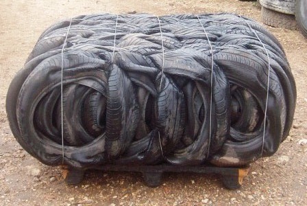 Cutting Truck Tire Scrap