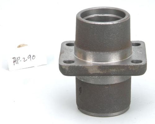 Piaggio Ape Rear Wheel Hub, Size : 25-30inch, 30-35inch, 35-40inch