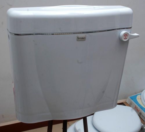 Cistern Flush Tank