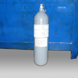 Pure Liquid Mercury, Accuracy : 99%