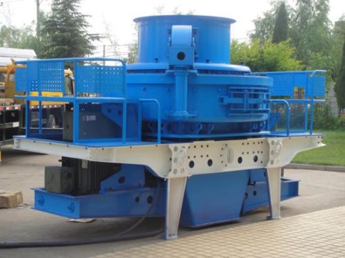 Sand making machine