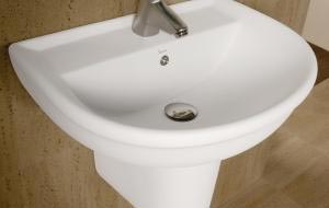 Pedestal Wash Basins