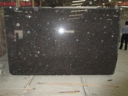 Tan brown granite slab