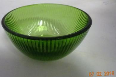 GIN 1135 Glass Bowl, Color : Green