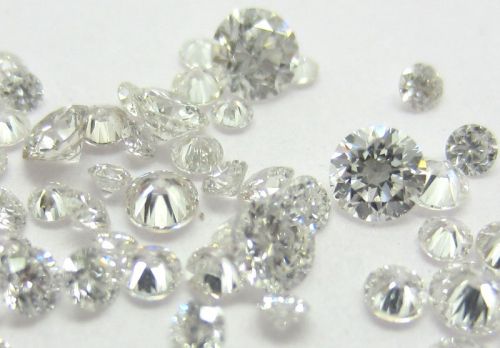 Round Brilliant Cut Loose Diamonds, Size : 0.01 To 0.30 Carats