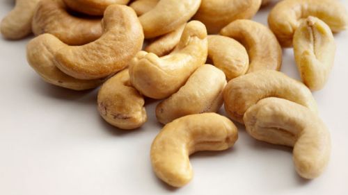 Cashew nuts, Packaging Type : 20kg bags for food grade