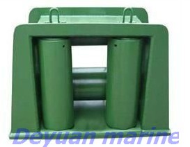 Fairlead With Horizontal Roller