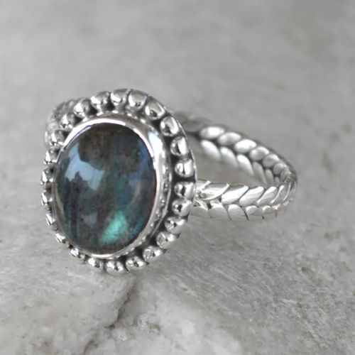 Labradorite Gemstone