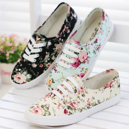 Ladies Casual Shoes