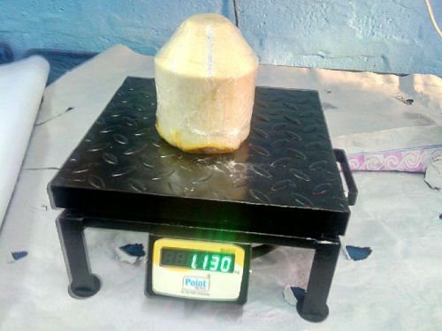 GTR Fresh Trimmed Tender Coconuts, Packaging Type : Single Piece / Cotton Boxes