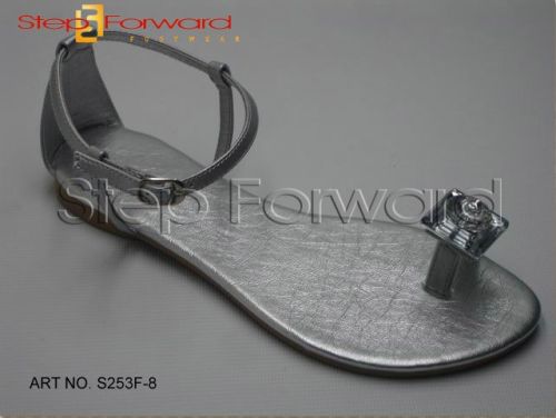 Ladies sandal