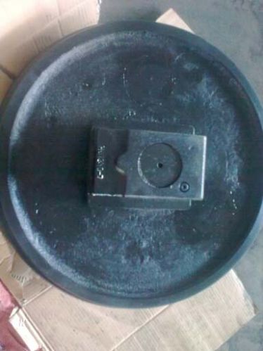Idler For Earth Moving Machinery, Packaging Type : Yellow Black