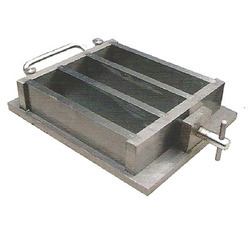 Prism Mould, Size : 40.1x40x160mm