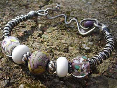 Usi Gems Silver Bead Bangles -04
